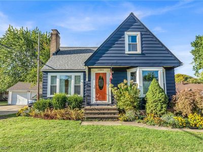 15861 Glenridge Ave, Middleburg Heights, OH, 44130