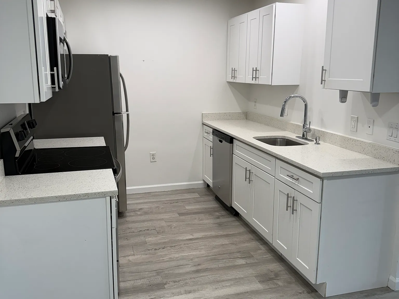 2 bed, $3,299 — Photo 1