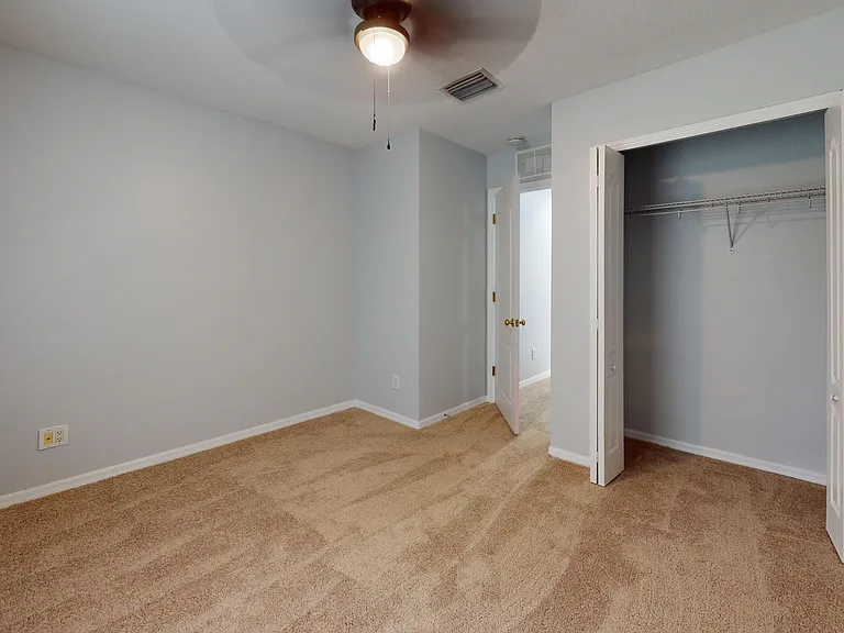 17531 Hugh Ln — Photo 22