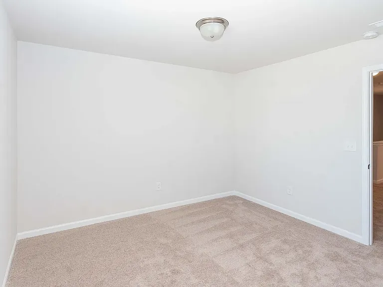 224 Brook Farm Ln — Photo 18