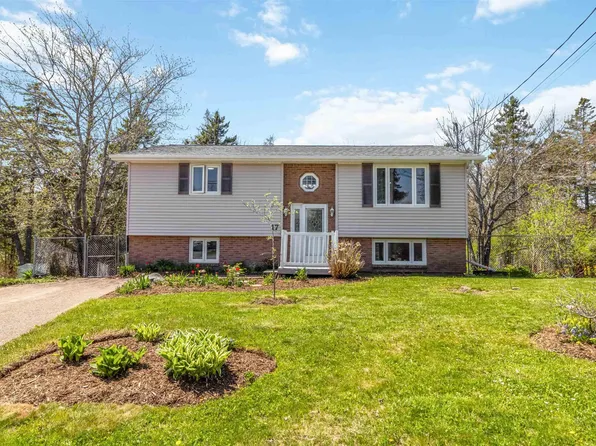 17 Silistria Dr, Halifax, NS B2W 5W1