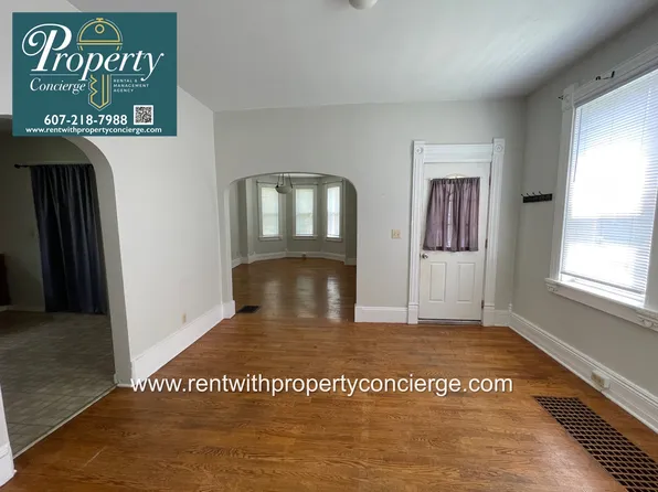 28 Hubbard St, Cortland, NY