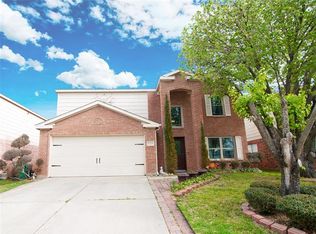 1124 Springcreek Dr, Denton, TX 76210