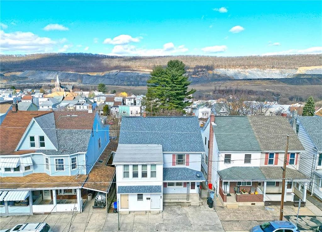 139 E High St, Coaldale, PA 18218 Zillow