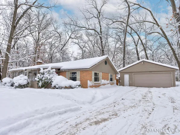 7442 30th St SE, Ada, MI 49301