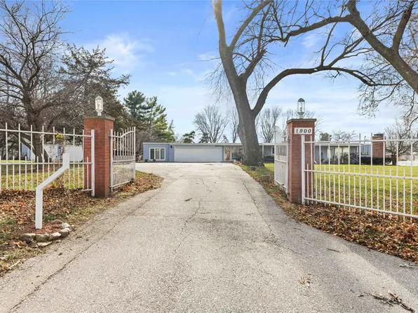 1900 McKinley Ave, Des Moines, IA 50315