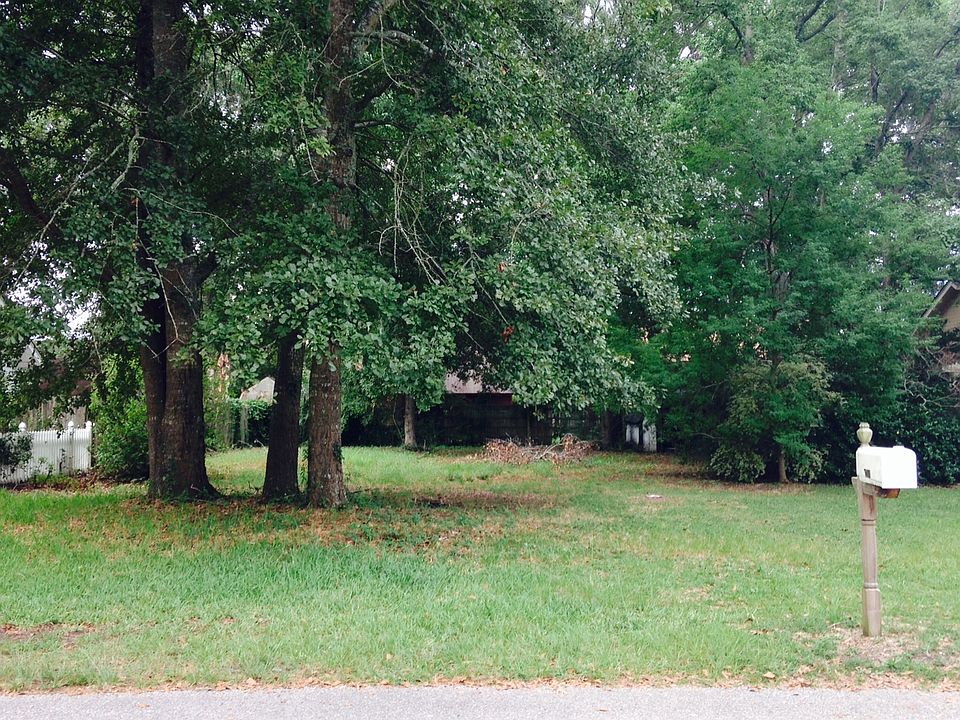1st image of 205 Birmingham Dr