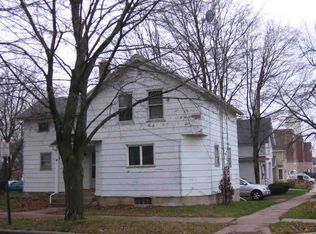 1303 17th Ave, Monroe, WI 53566