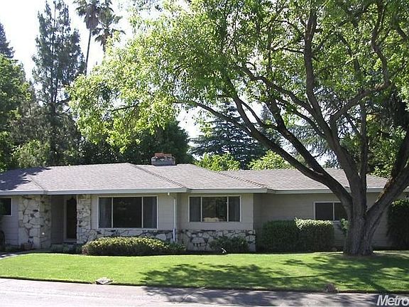2nd image of 4660 Chancery Way