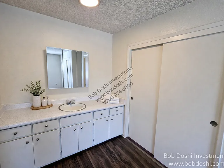 218 W Olive Ave #2 — Photo 7