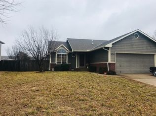 2714 N Stoney Point St, Wichita, KS 67205