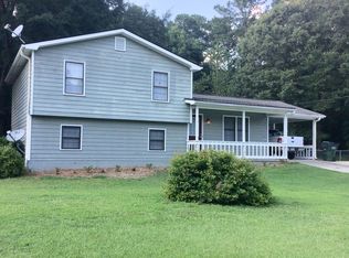 1320 Compton Woods Dr, Loganville, GA 30052