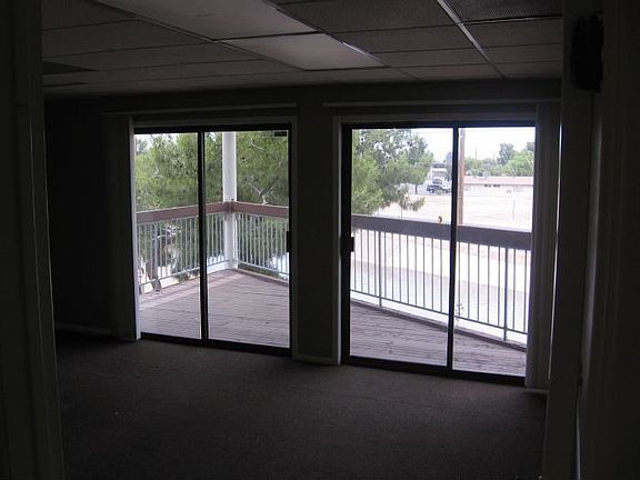 5th image of 4408 N 12th St Ste 200