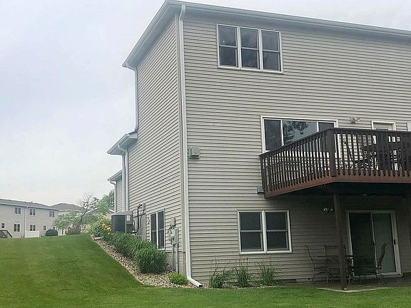 3rd image of 7904 Phares Dr