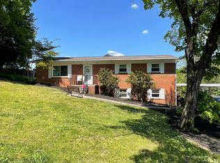 611 Lakeland Dr NE, Cleveland, TN 37312