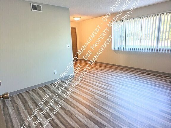 3rd image of 4580 Tama St SE APT 3