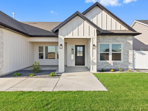 1170 Frank Henry Rd, Twin Falls, ID 83301