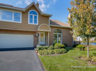8002 Barrymore Dr #38-2, Darien, IL 60561