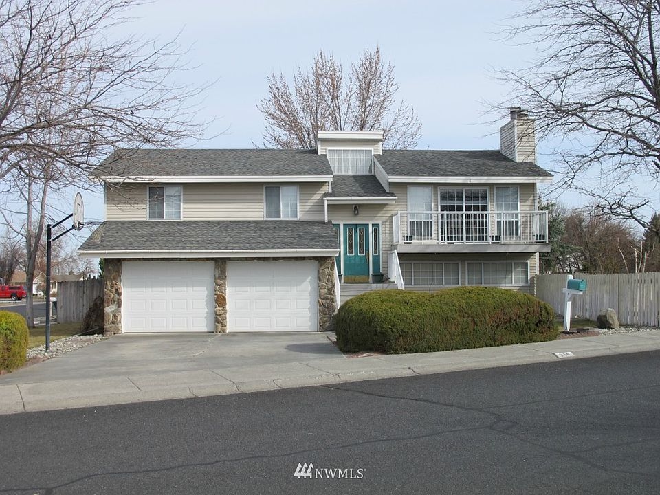 1st image of 214 W Belmont Avenue