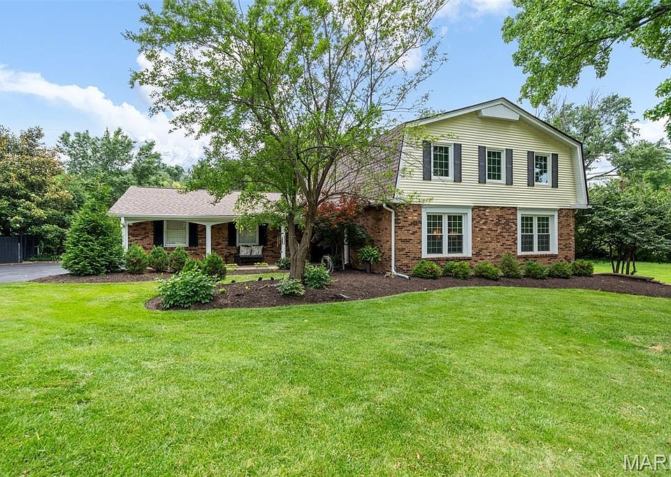 1st image of 12226 Royal Valley Dr
