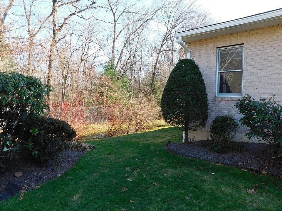 Castle Hills Condominiums 14 Castle Hill Rd Agawam, MA Zillow