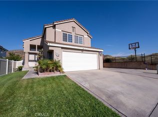 11991 Savona Dr, Fontana, CA 92337