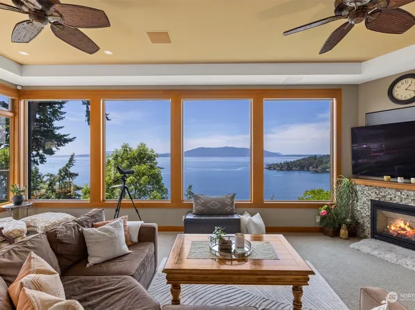 1323 Chuckanut Drive, Bellingham, WA 98229