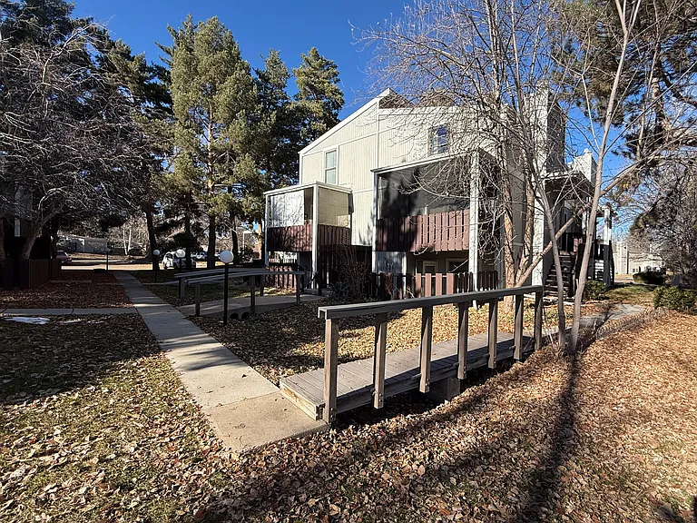 8060 Niwot Rd #25 — Photo 13