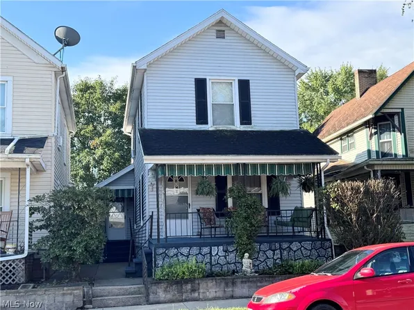314 W 3rd St, Uhrichsville, OH 44683