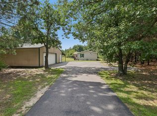 2765 2nd Ave, Oxford, WI 53952