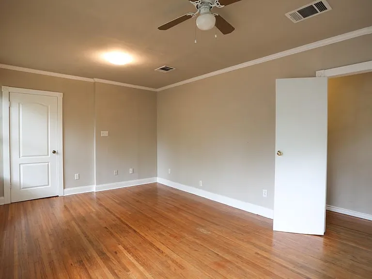 4903 Caswell Ave — Photo 22