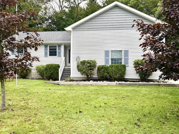 410 Martin St, Forest City, PA 18421