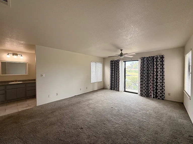 7134 Lighthouse Dr — Photo 12