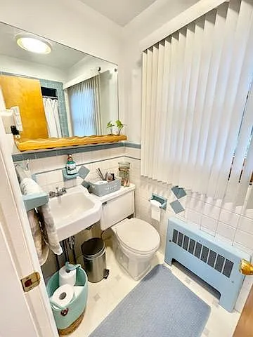 bath with shower