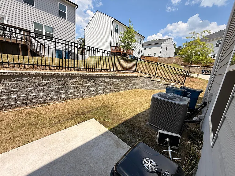 1435 Village Brook Dr — Photo 10