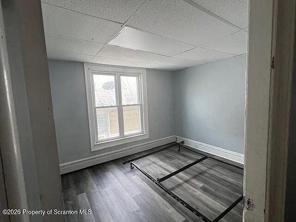 5th image of 226-228 Prescott Ave #3