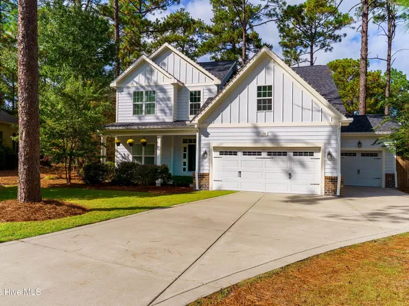 14 Montclair Lane, Pinehurst, NC 28374