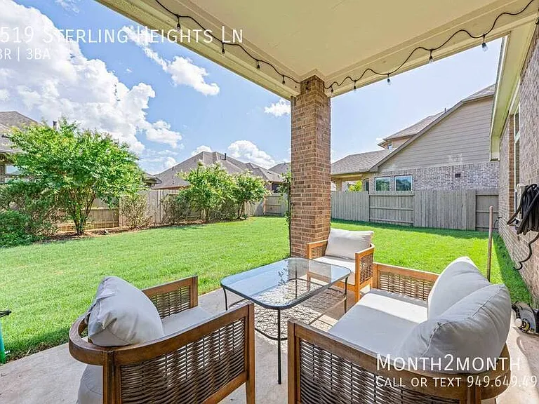 4519 Sterling Heights Ln — Photo 36