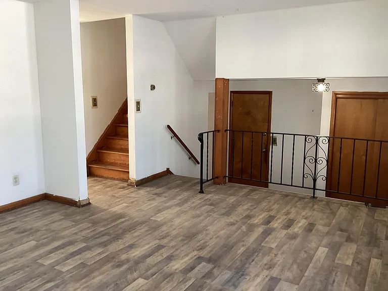 108 Rosewood Dr — Photo 6