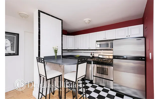 Sold by Douglas Elliman | media 8