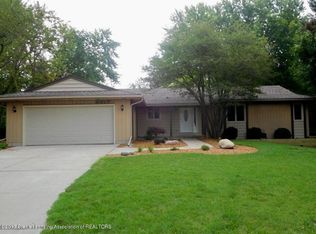 6317 Larocque Cir, Lansing, MI 48917