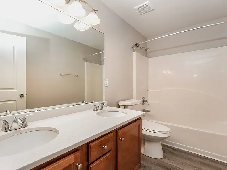 2054 Jessica Way — Photo 16