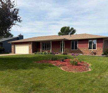 929 Richmond Ave, Hastings, NE, 68901