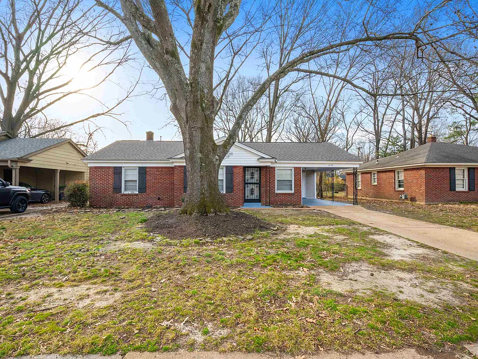 1453 Colonial Rd