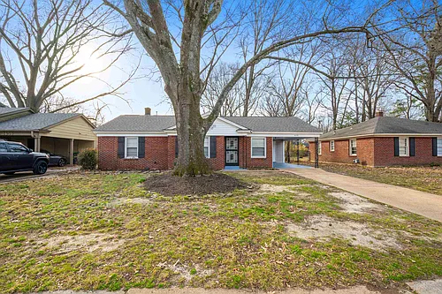 1453 Colonial Rd Photo 1