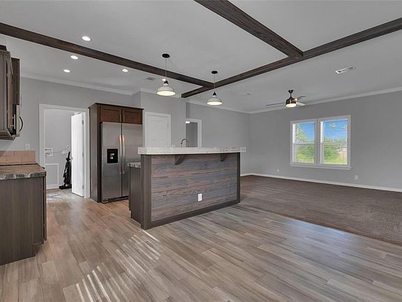3rd image of 25294 CANTERBURY DRIVE