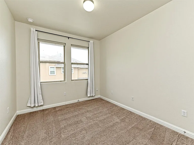 6814 E Riverside Dr #63 — Photo 20