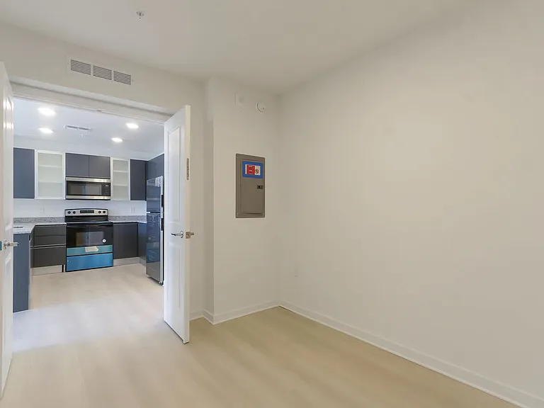5579 Millenia Park Blvd — Photo 14