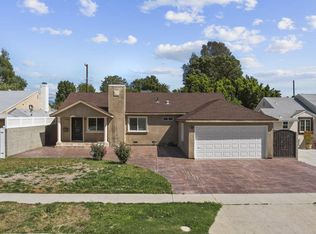7032 Colbath Ave, Van Nuys, CA 91405