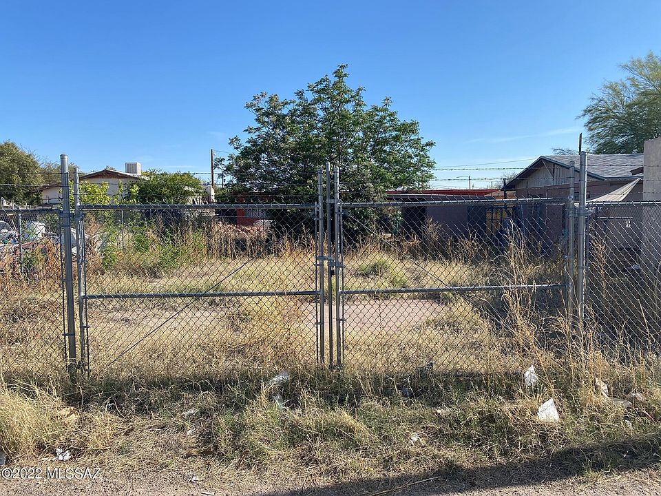 2nd image of 1909 S 9th Ave